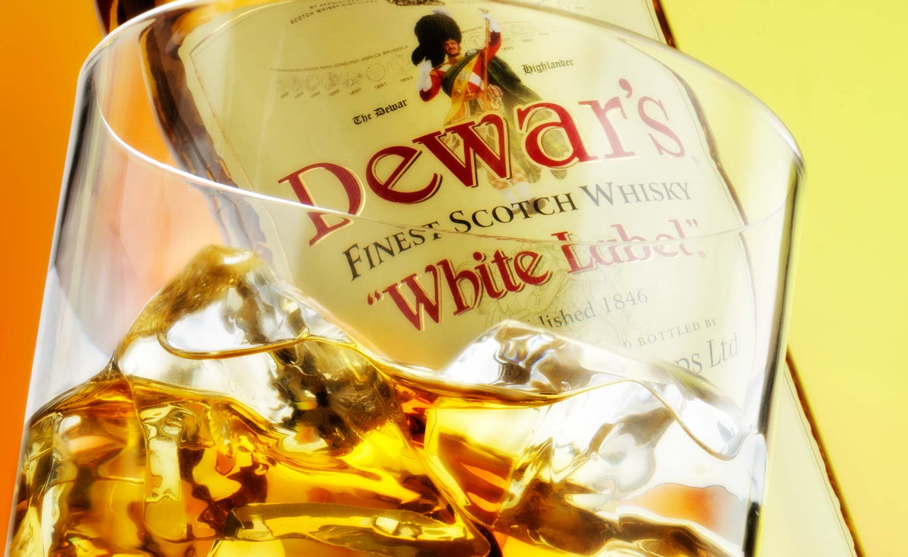 Drink photography Dewars whisky.jpg